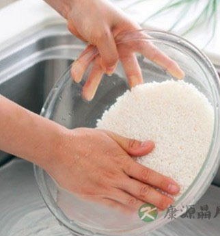 淘米水的六种妙用