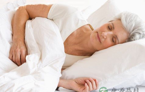 冬天睡觉别穿太暖