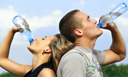 夏季防暑小常识 五招防暑策略防中暑 夏季防暑小常识 五招防暑策略防中暑