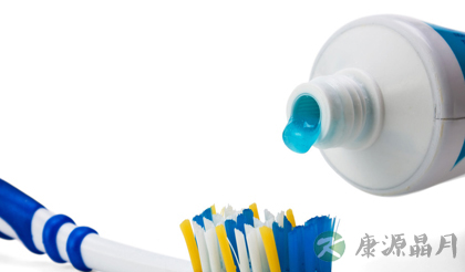 牙刷使用好　牙齿更健康