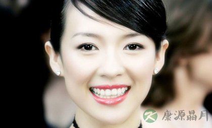 教你几个口腔牙齿美白的小技巧