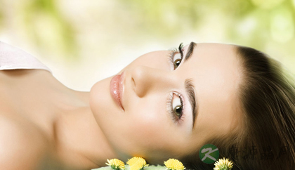 会加速女人衰老的坏习惯