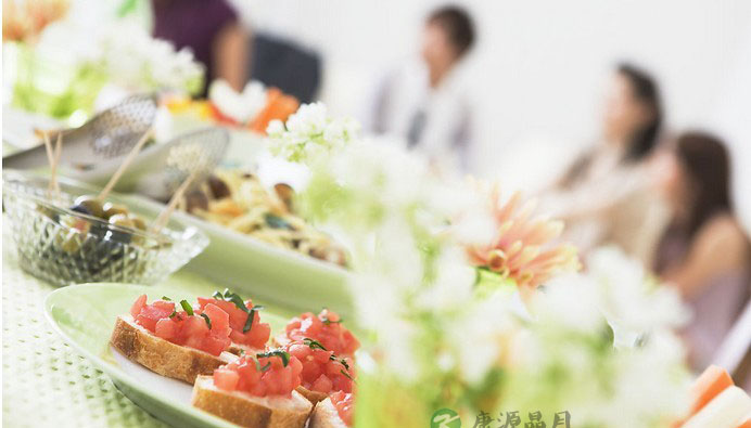 人真的一生只能吃九吨吗