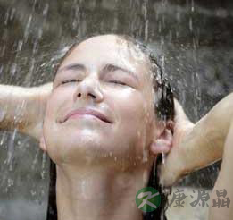 自残式养生保健法 你敢不敢用