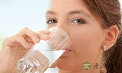 上班族怎样喝水才健康
