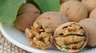 吃核桃都有哪些好处具体是什么 吃核桃都有哪些好处具体是什么