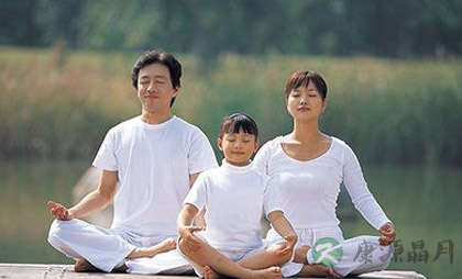 驼背怎么矫正 矫正驼背妙法大全