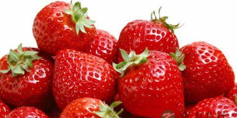应季吃草莓养肝但要防上火