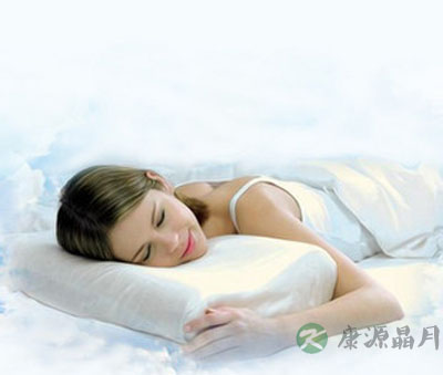 睡觉不用枕头好吗 不用枕头影响睡眠质量