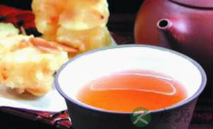 深秋时分要多喝铁观音养生