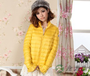 挑选羽绒服并不是越柔软越好