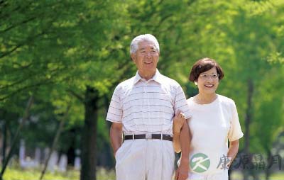 早睡晚期补益气