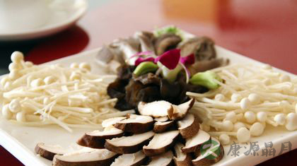 吃什么能丰胸？这些食物让胸部溢出来