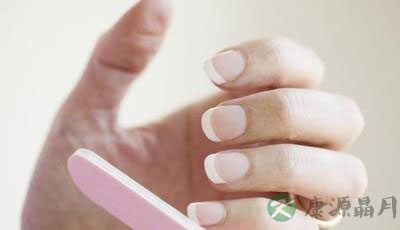 指甲月牙少预示消化功能差