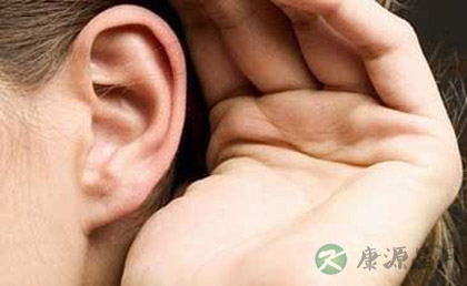 摸耳朵也能保健养生