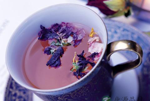 明宫容颜永润茶具有补气养阴 美肤强身功效