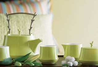 保嗓子好秘方 绿茶加冰糖