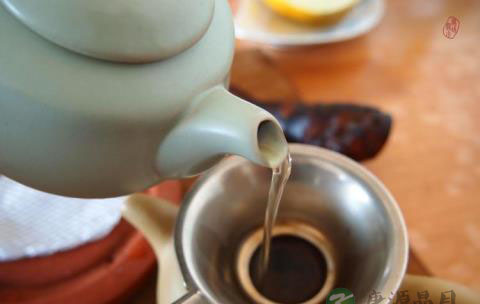 蒲苓茶具有清热解毒 散滞健胃功效