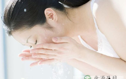 “茶多酚”美白防皱抗衰老 富含多酚的4种茶叶