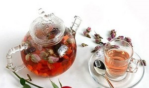 盘点玫瑰花茶的三大功效