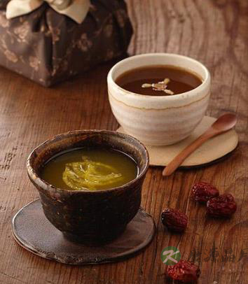 藿香猪胆绿茶具有辛散化浊功效