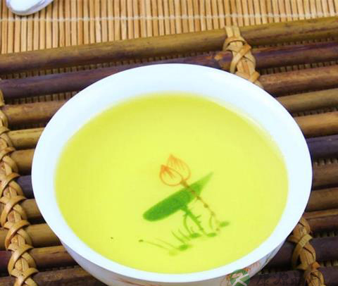 竹叶车前茶具有清热利尿功效