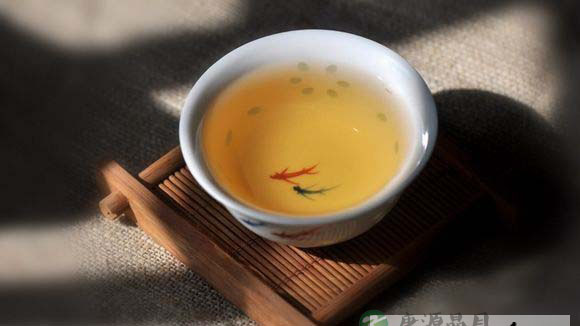 饮茶的禁忌和适宜症一览