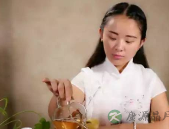 喝普洱茶助你逆生长，功效是绿茶的3倍