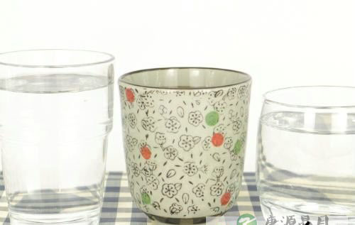 养生：口臭怎么去除? 11款茶还你好口气