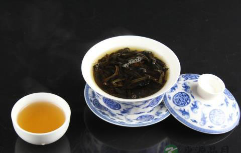 喝乌龙茶瘦身健美保健功效吗？