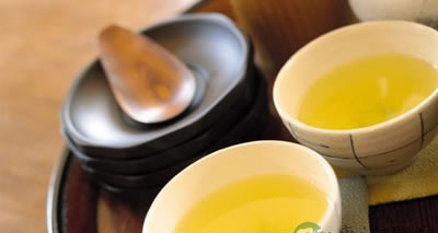 常饮普洱茶帮助女性抗衰老