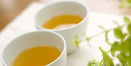 茶养生 早中晚选茶有讲究