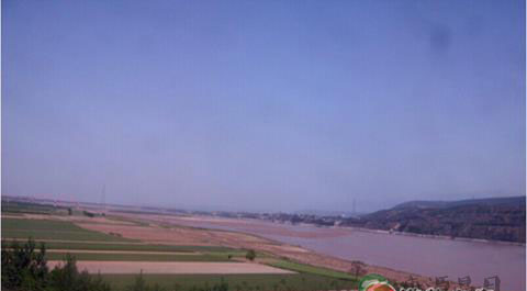 偕九千万众 沧海变良田