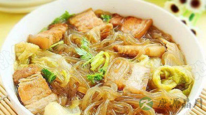白菜炖粉条的制作方法