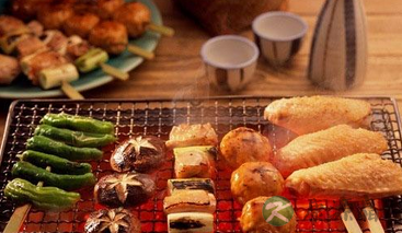 你敢吃吗?路边烧烤细菌比坐厕还多