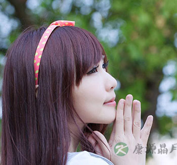头发分叉怎么办 教你如何预防头发分叉