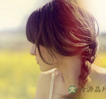 头发分叉怎么办 教你如何预防头发分叉