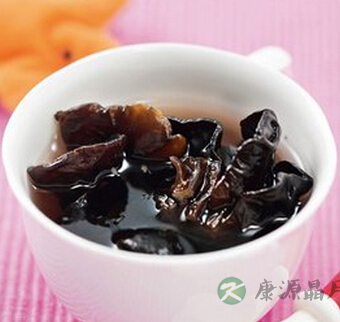 吃什么润肺 6款药膳食物保护你的肺