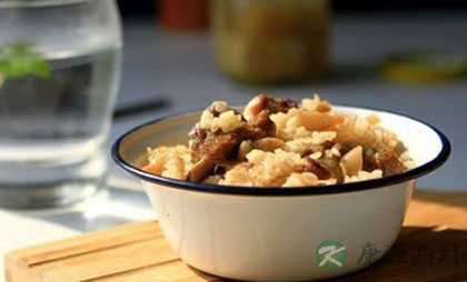 如何理解“粗茶淡饭” 如何理解“粗茶淡饭”