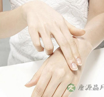 注意9大“防晒死角” 让你全面防晒一白到底