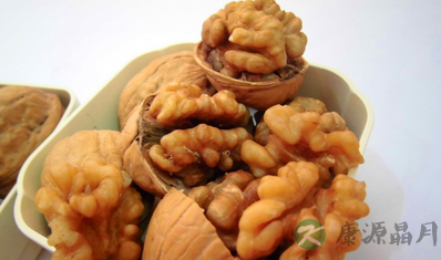 老中医:山楂百合是广谱抗癌食物