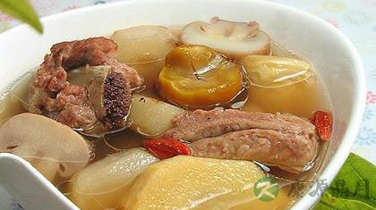 三种美味冬瓜排骨汤的做法