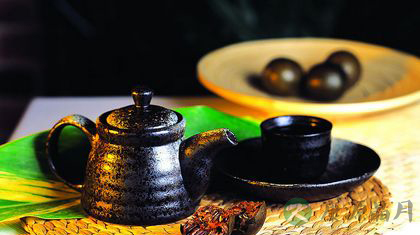 罗汉果泡水喝功效多