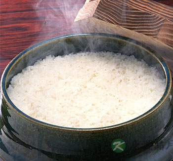 怎么能让饭菜更香更美味？ 记得做饭要加油