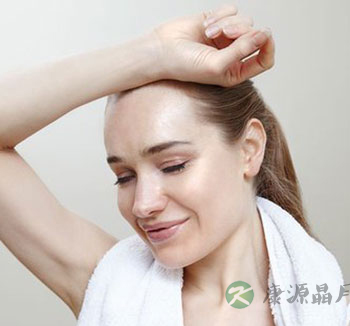 该出汗时就出汗 夏季养生需养成的三个好习惯