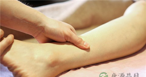 按摩脚部 增强免疫力