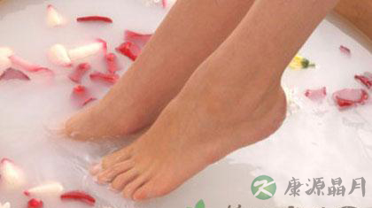 足疗养生 推荐四款中药足疗