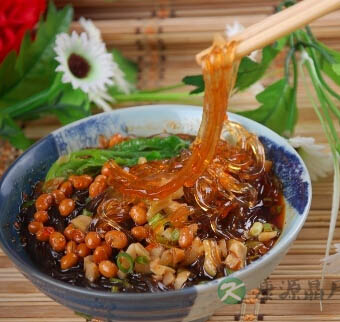 酸辣粉怎么做 舌尖上的诱惑“酸辣粉” 酸辣粉怎么做 舌尖上的诱惑“酸辣粉”