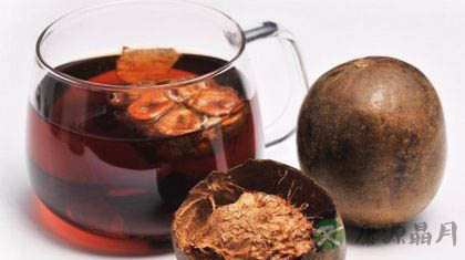 罗汉果泡水喝功效多