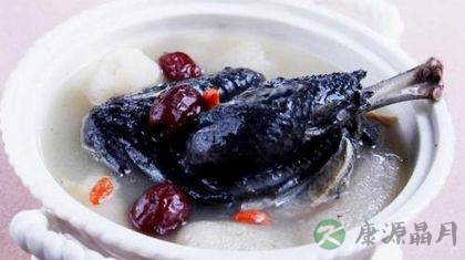 常喝乌鸡汤养生功效多